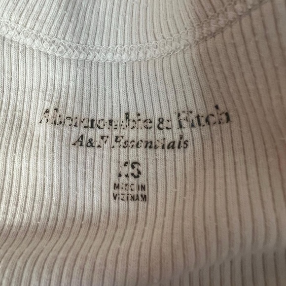 Abercrombie & Fitch Cream Ribbed Tank Top - Picture 2 of 3